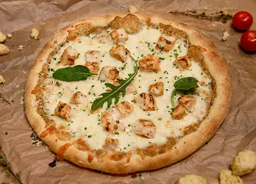 Пицца жульен с курицей